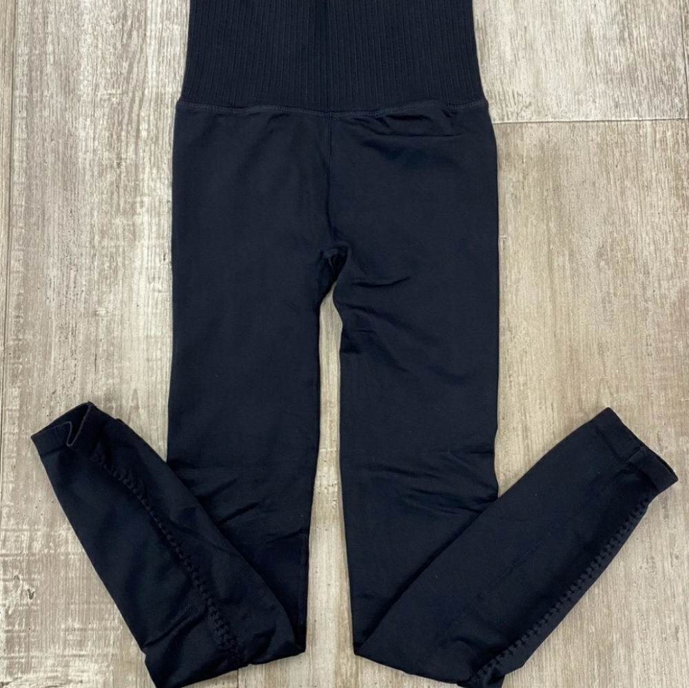 Free People Movement Good Karma Black XS/S Leggings - Picture 3 of 4